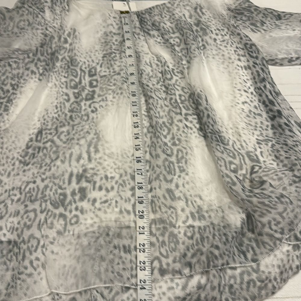 NWT Elena Baldi Grey and White Leopard Print Women's Top - Picture 5 of 7